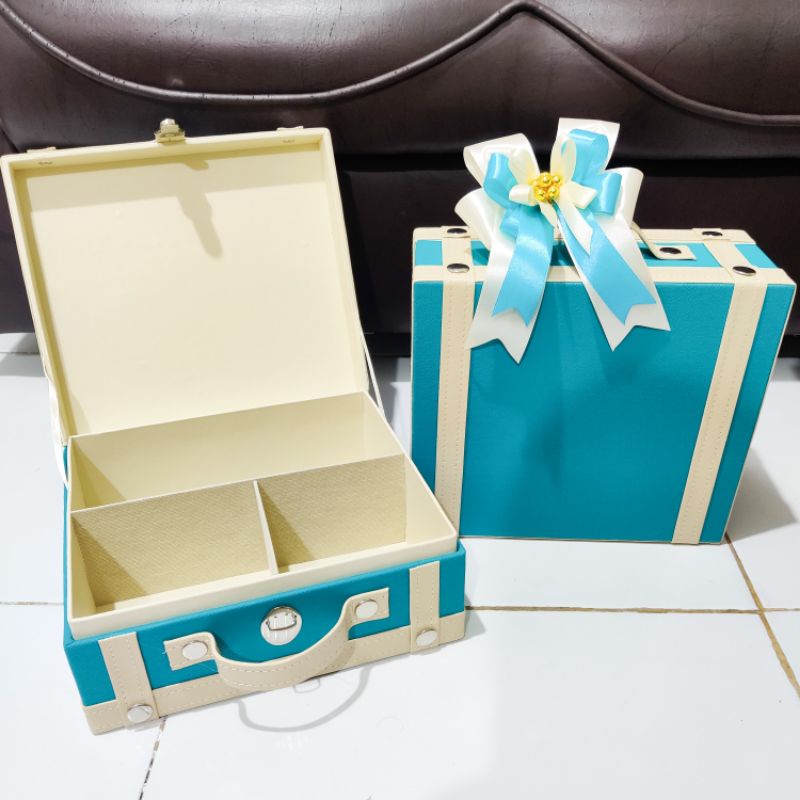 

Kotak Kado Box Hampers 01 | Hantaran | Parcel | Pernikahan | Seserahan