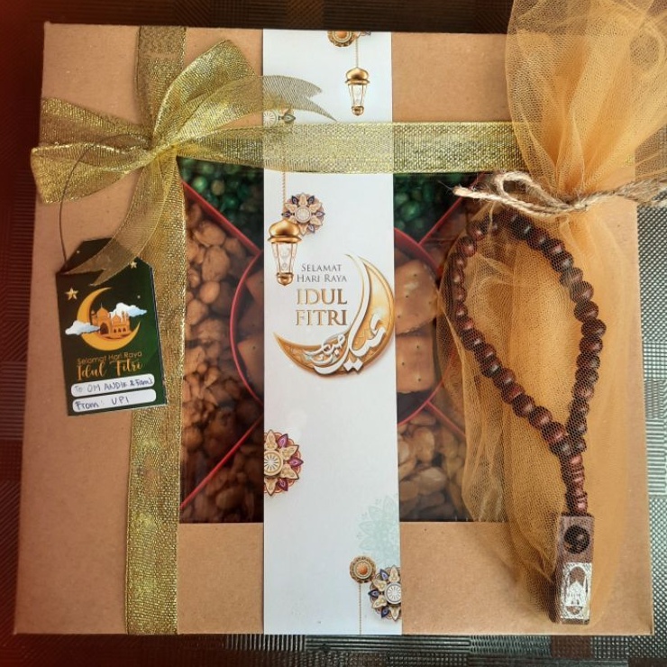 

Parcel / Bingkisan / Parsel / Gift / Hadiah Lebaran Idul Fitri 1443