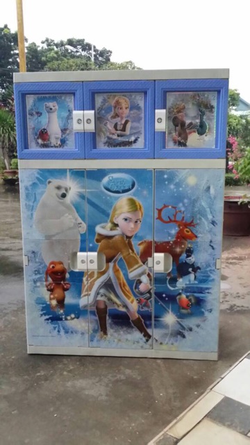 Lemari Gantung Pakaian Plastik 3 Pintu Character