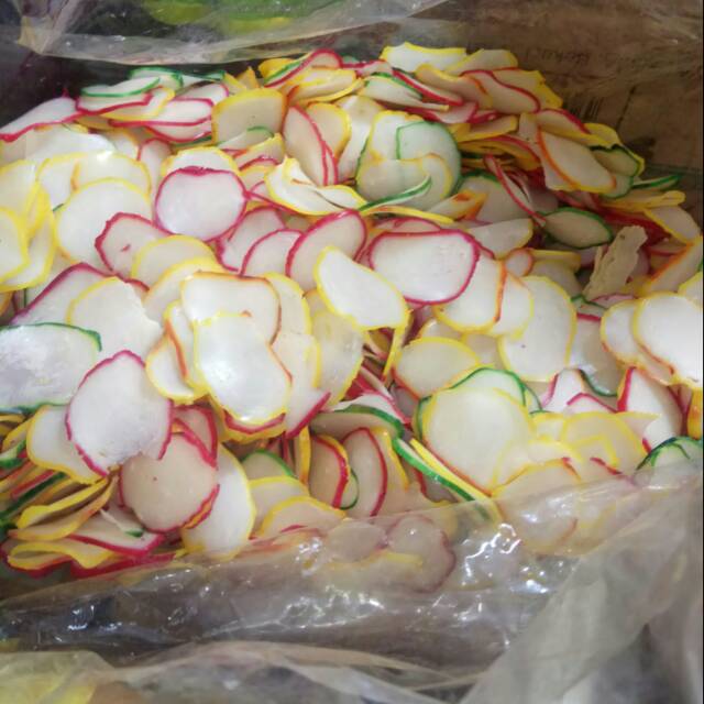 

KERUPUK BAWANG MENTAH 250 GRAM