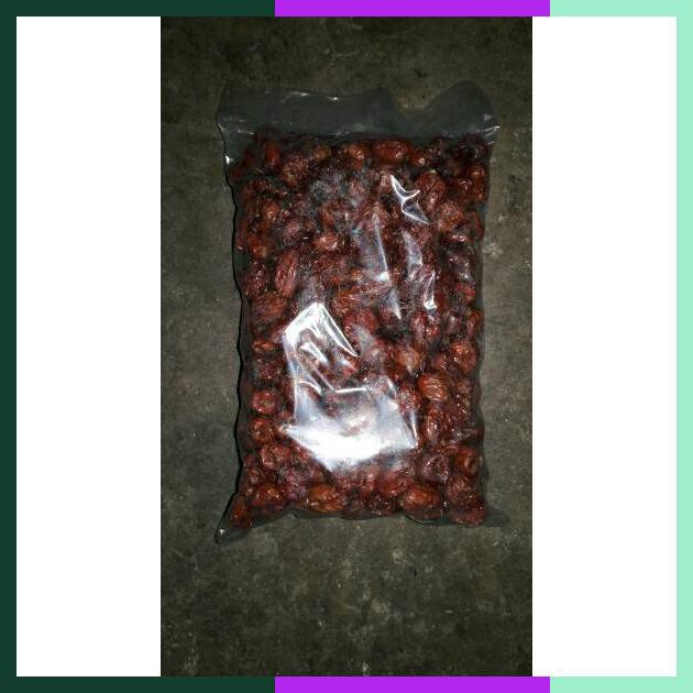 

Angco Kurma Merah Cina China Tanpa Biji 1Kg 1 Kg