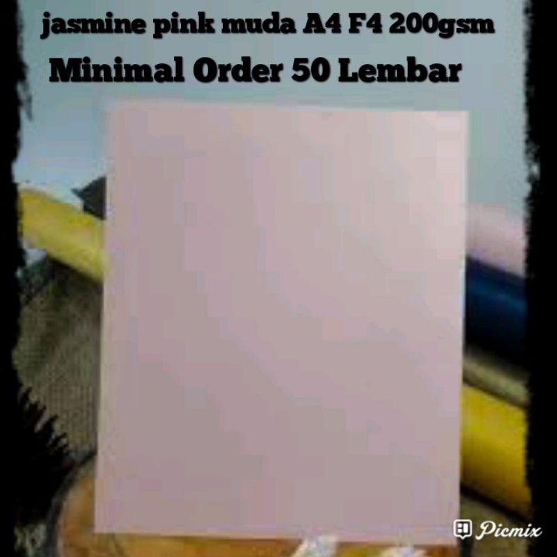 

(Minim 50 lembar)kertas Jasmine Pink Muda 200gsm A4 F4