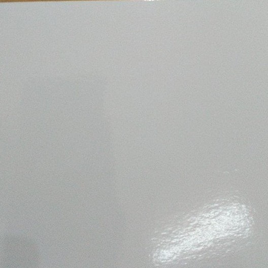 

STIKER VINYL PUTIH SUSU UKURAN 53 X 86 CM