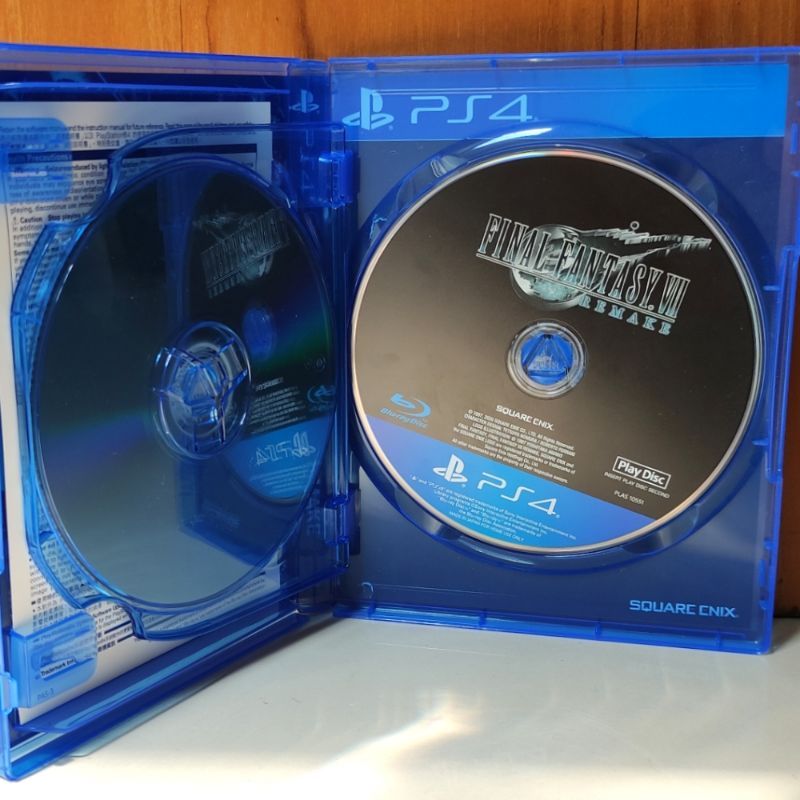 Final Fantasy 7 Remake PS4 Region 3 Asia Kaset Final Fantasy VII Remake Playstation PS 4 5 CD BD Game Games PS4 PS5 Reg 3 xv Region 3 Asia final fantasy fantasi 1 2 3 4 ff7 ffvii vi ff finalfantasy