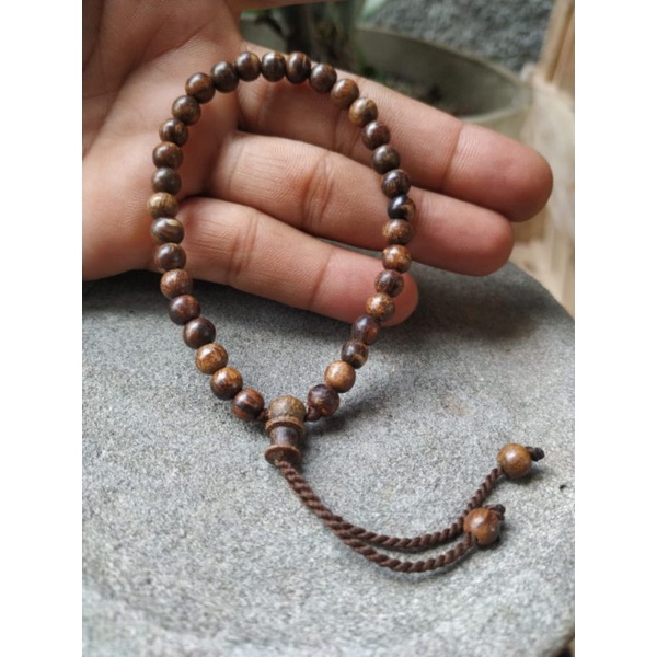 gelang tasbih kayu gaharu 33 butir gelang gaharu wangi gelang gaharu asli gelang kayu gaharu kaliman