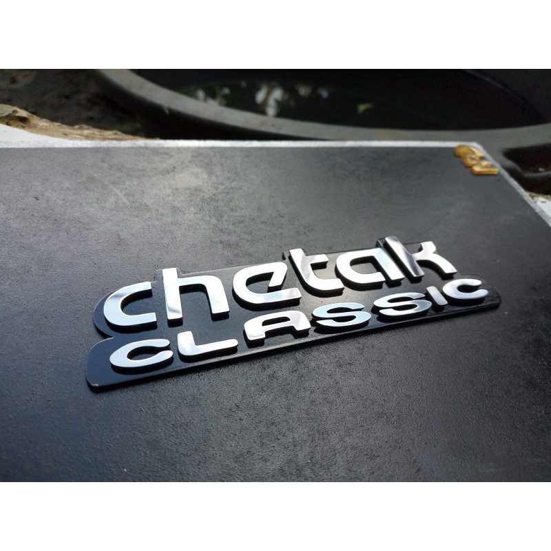 emblem bajaj chetak classic