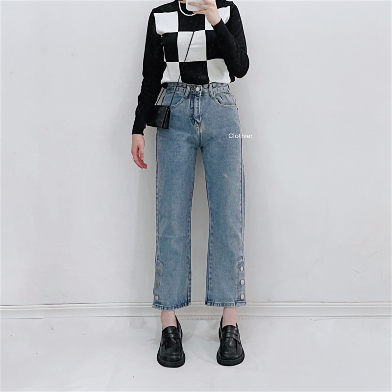 CLOTHIER - Lou Mom Jeans | Button Straight Blue Denim