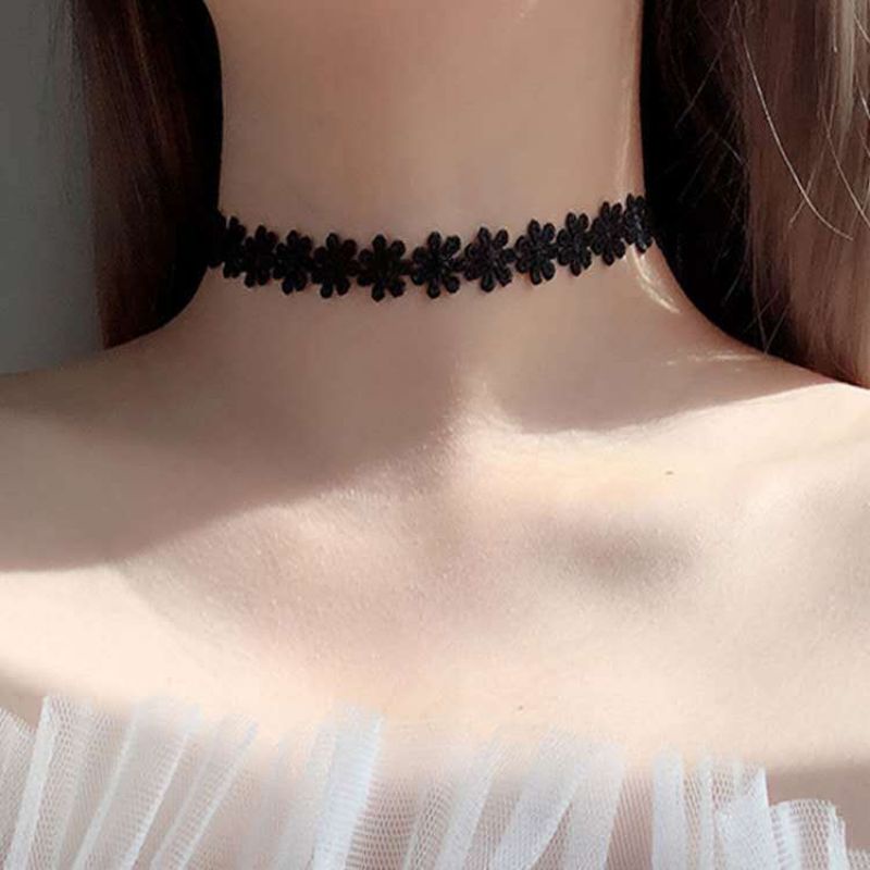 Kalung Choker Wanita Renda Bunga Korean Style Simple Fancy