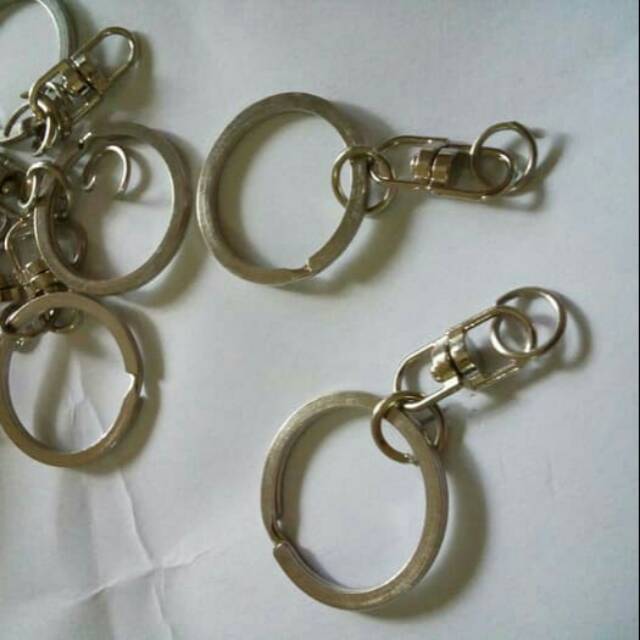 Ring gantungan kunci tebal isi 144pcs diameter 2.5cm dan 2.8 cm