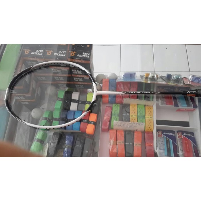 raket yonex voltric d39