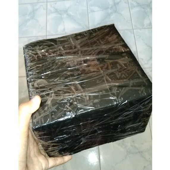 

KHUSUS ATAS NAMA MRS.C