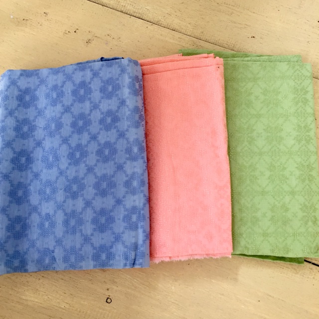 Kain Embos Doby Pastel