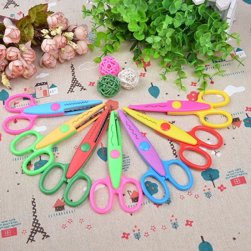 

GUNTING ZIG ZAG 1625 | GUNTING UNTUK JOURNAL SCRAPBOOK HIASAN