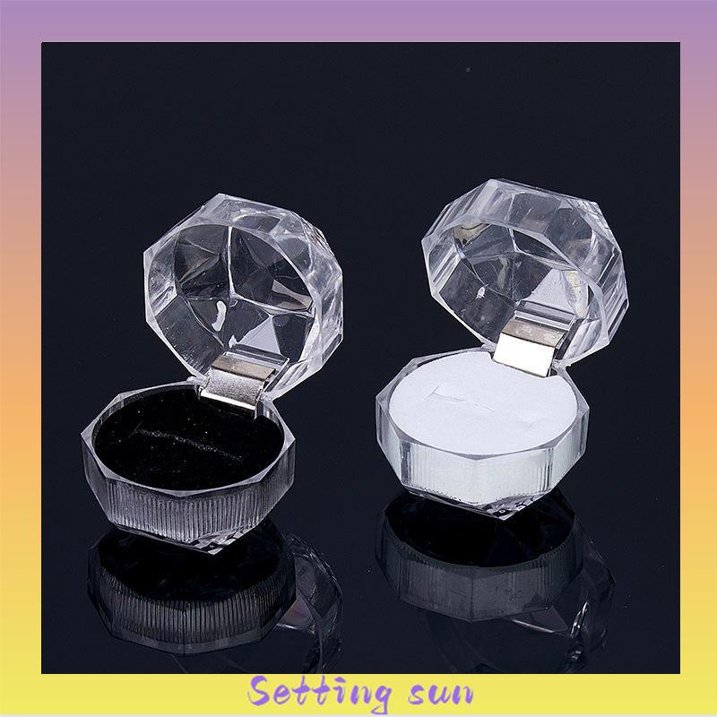 4cm * 4cm Transparan Kotak Cincin Kristal Kotak Cincin Akrilik Kotak Perhiasan Anting TN