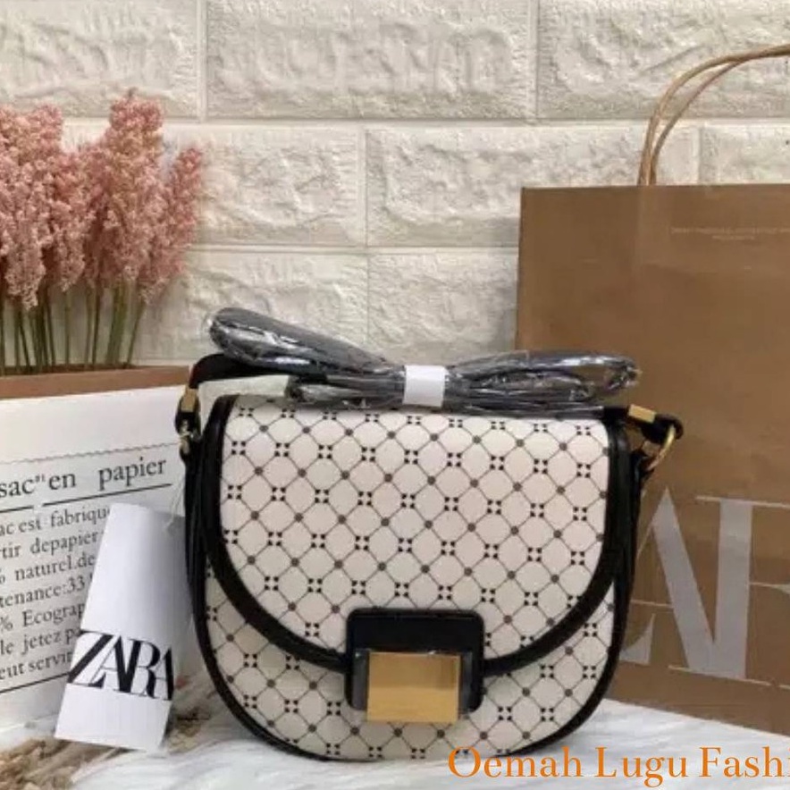 TAS SELEMPANG WANITA Z*RA EMBOSSED OVAL WHITEBAND/ TAS WANITA ZAR* OVAL