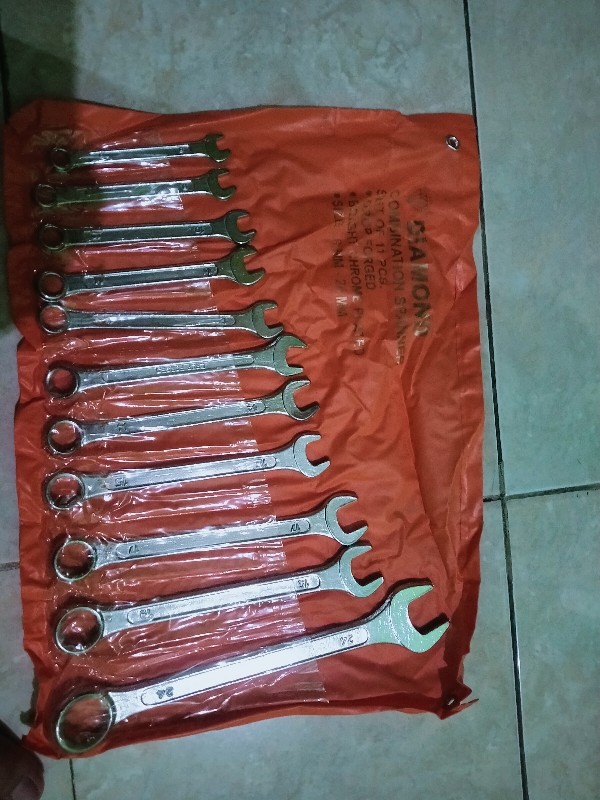 Kunci Ring Pas Set 8-24 Mm (11 Pcs)-diamond