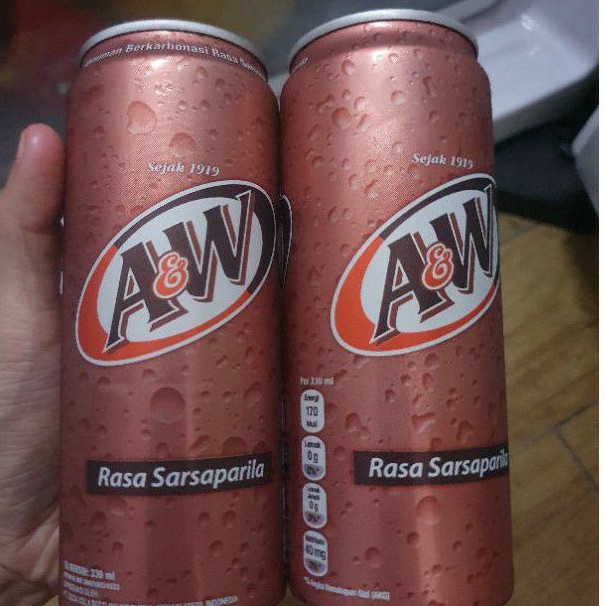 

A&W minuman kaleng soda SARSAPARILA 250ml