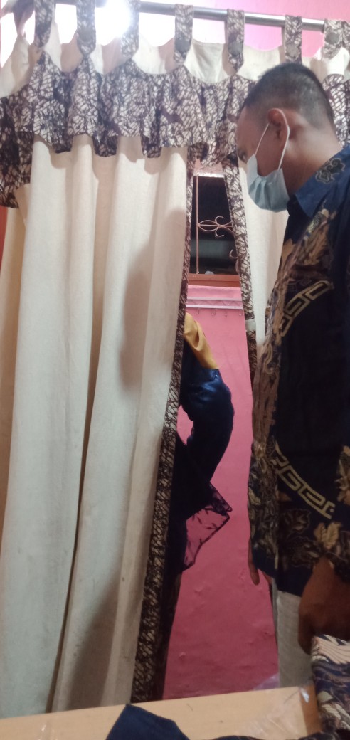 Maura Couple - Sania Ruffle Batik Couple Ori Ndoro Jowi Dnt Garansi Termurah Shopee - Couple Natasya