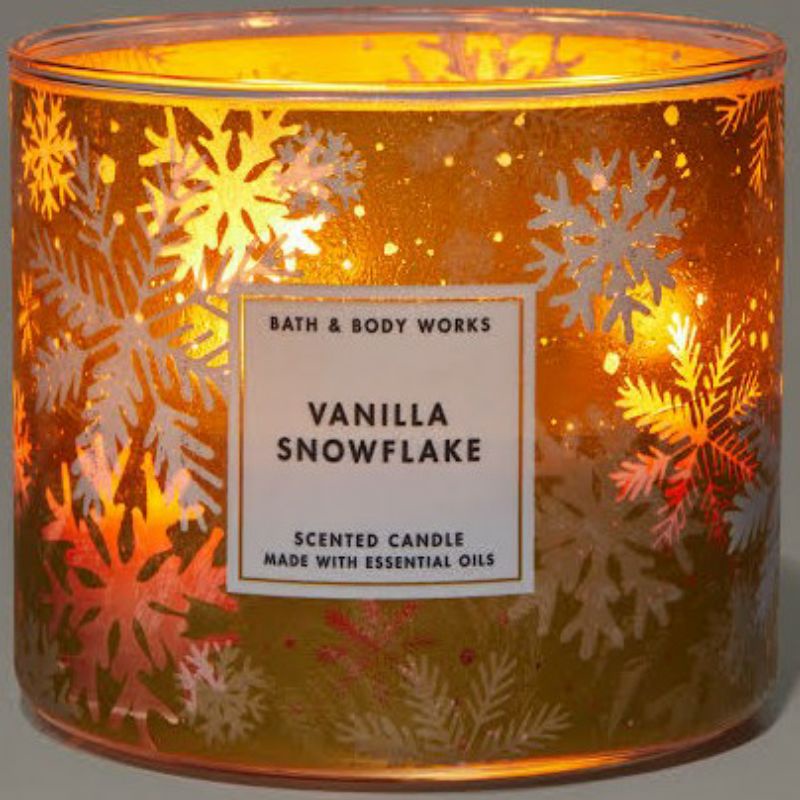 BATH AND BODY WORKS BBW VANILLA SNOWFLAKE 3 WICK SCENTED CANDLE MADE WITH ESSENTIAL OILS 411 G