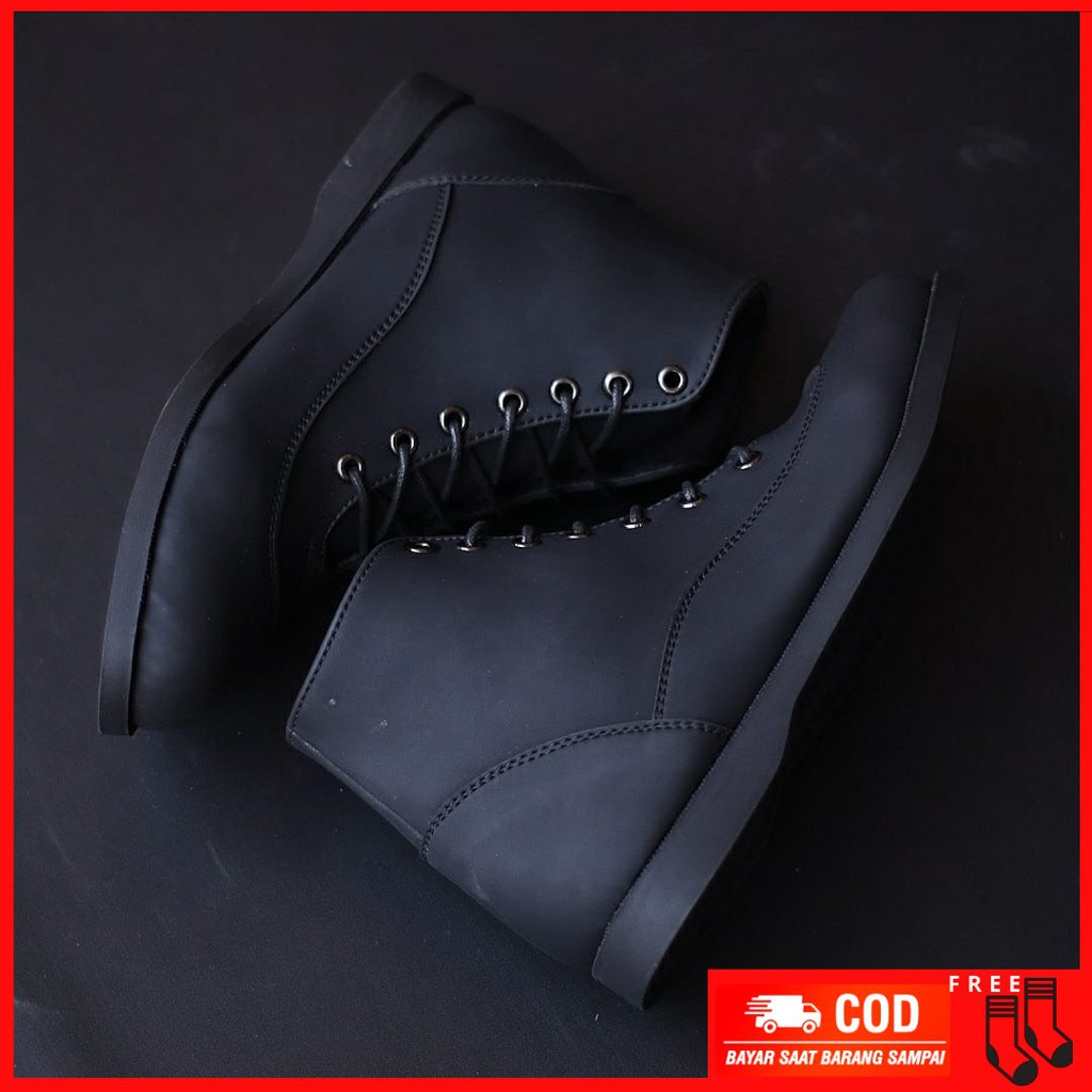 MOLK Sepatu Pria Keren Boots Klasik Sepatu Boot Pria Kerja Cowok Kantor Semi Formal