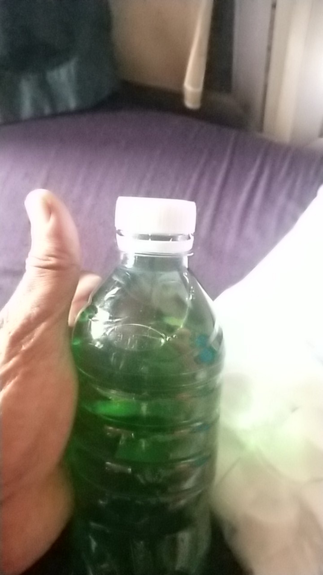 Tutup Segel Botol Aqua Plastik