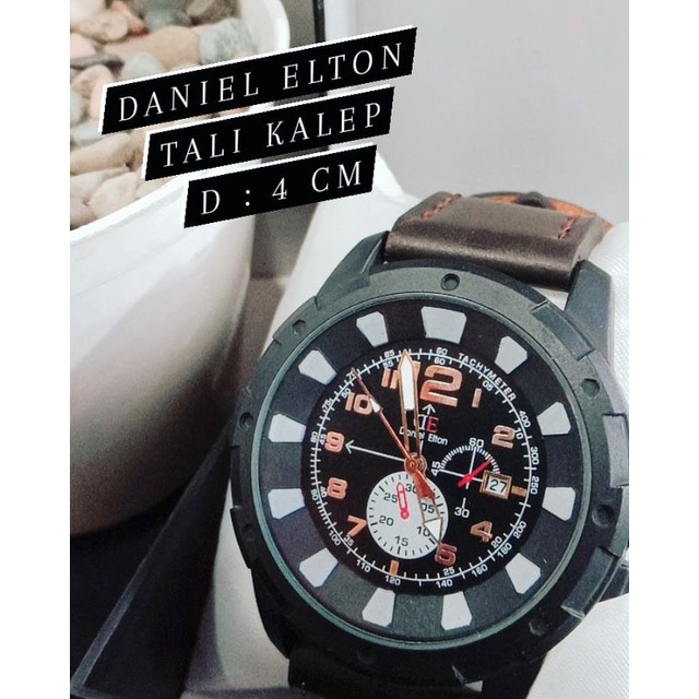 jam tangan Daniel alton