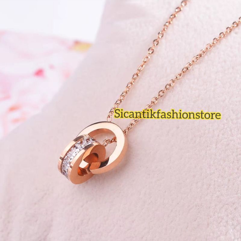 Kalung B&lt;lgri Titanium Two Rings Kristal Terlaris Anti Karat selamanya Terbaru Kekinian Mewah Fashion Wanita