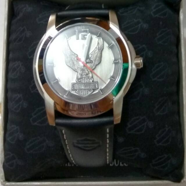 Jam tangan pria Harley Davidson