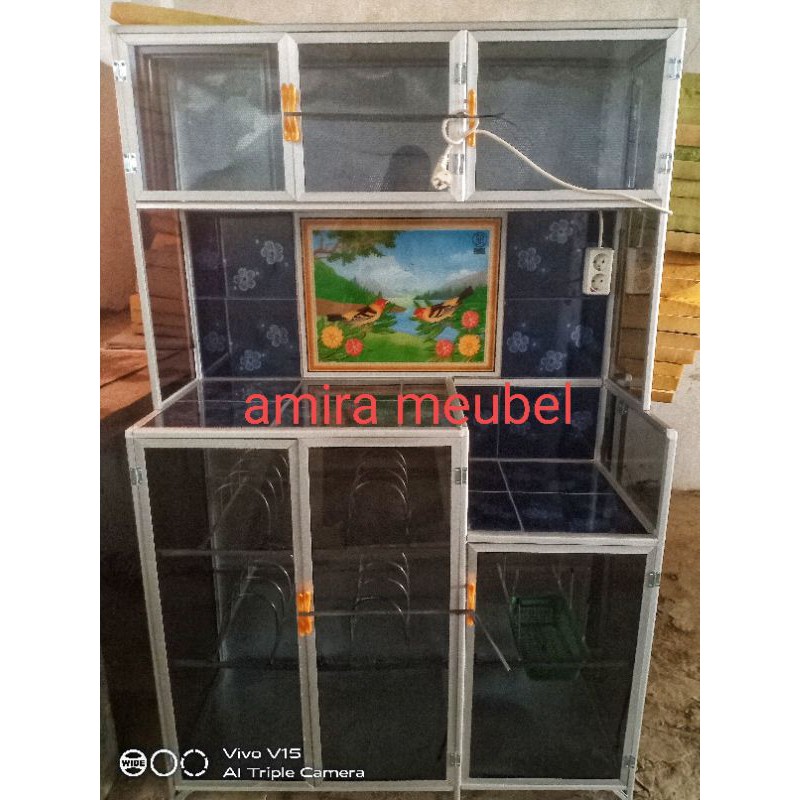 RAK PIRING 3 PINTU KACA RIBBEN