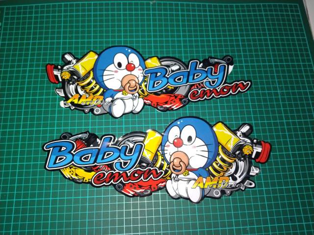 Stiker motor untuk semua motor decal baby doraemon