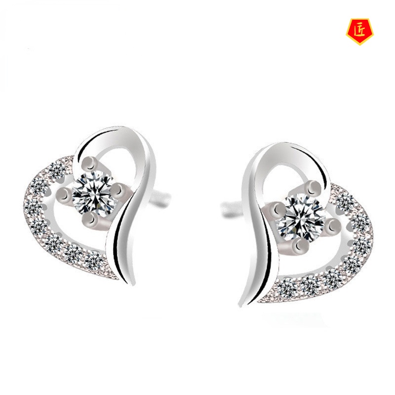 [Ready Stock]Women's Heart-Shaped Fashion Silver Stud Earrings