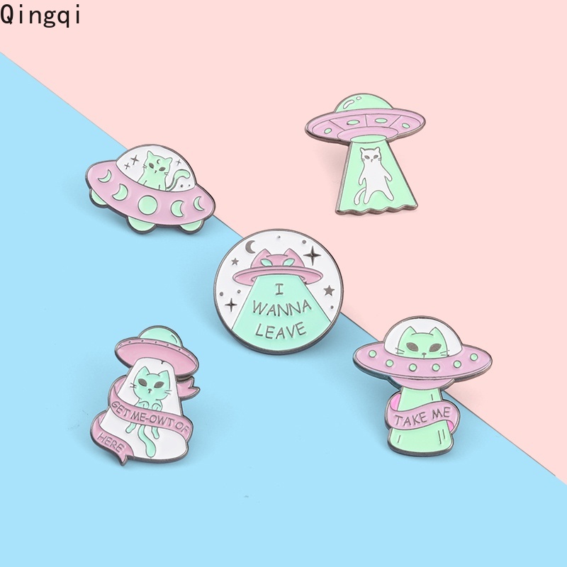 Bros Pin Enamel Desain Kartun Ufo Alien Spaceship Kucing Untuk Ransel