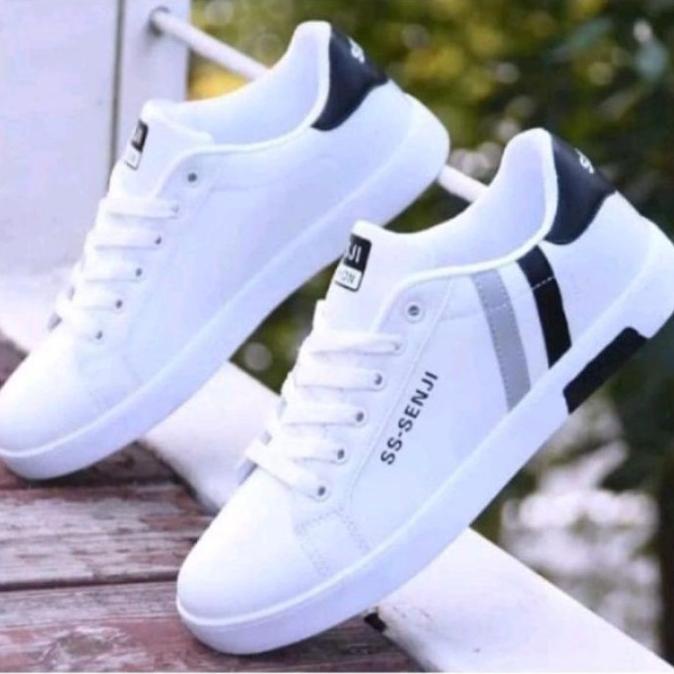 SEPATU SNEAKERS PRIA SEPATU PUTIH OLAHRAGA SPORT ORIGINAL KEREN COWOK