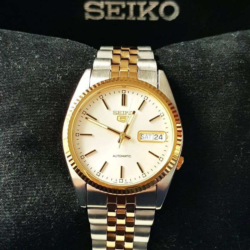 Jam Tangan Pria Seiko SNXJ90K / SNXJ90
