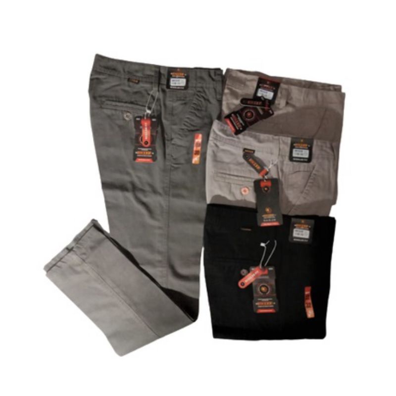 Celana Panjang Chino Merk Dicker