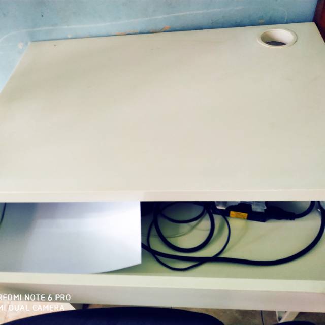 Meja Kantor IKEA