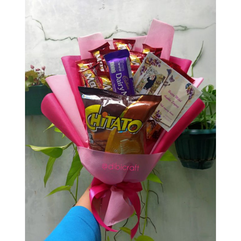 

HAND BOUQUET SNACK