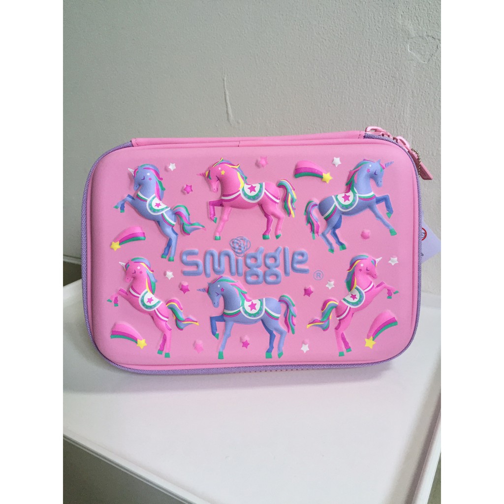 

PENCIL CASE/ HARDCASE SMIGGLE