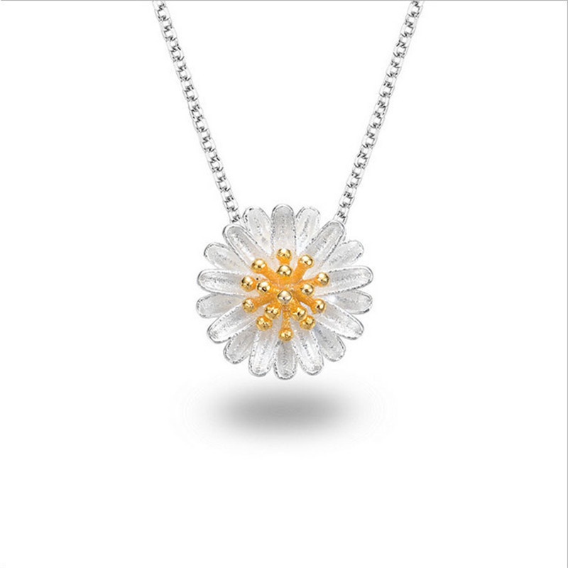 [Ready Stock]Fashion Personality Little Daisy Necklace Cute Pendant