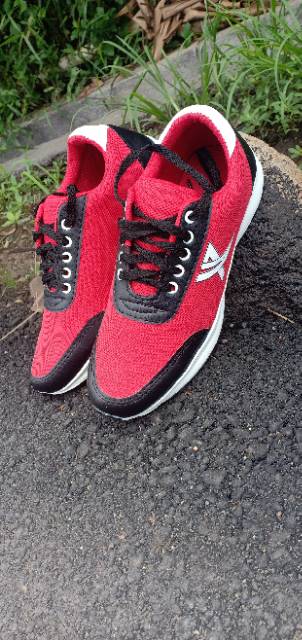 sepatu pria sneakers running fashion running BCX size 39-43