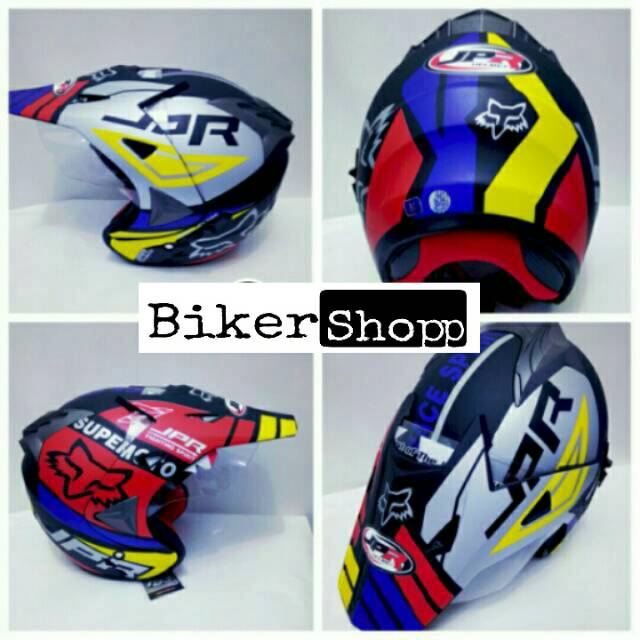 HELM semi cross motif fox