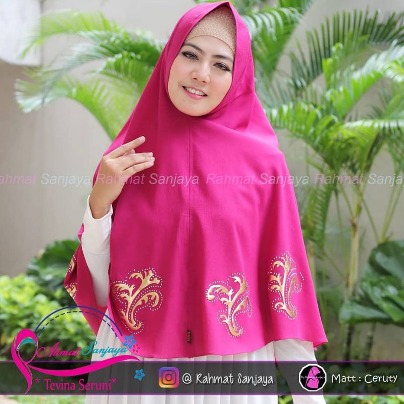 BERGO TEVINA SERUNI/KIMAR TEVINA SERUNI/KERUDUNG TEVINA SERUNI