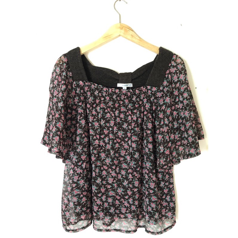 Blouse floral atasan motif bunga bahan sifon branded import