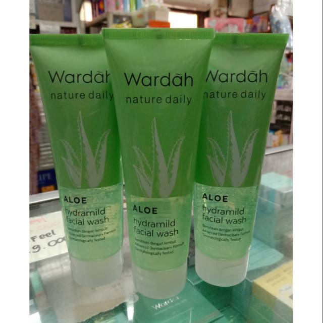 Wardah Aloe Hydramild Facial Wash 100ml