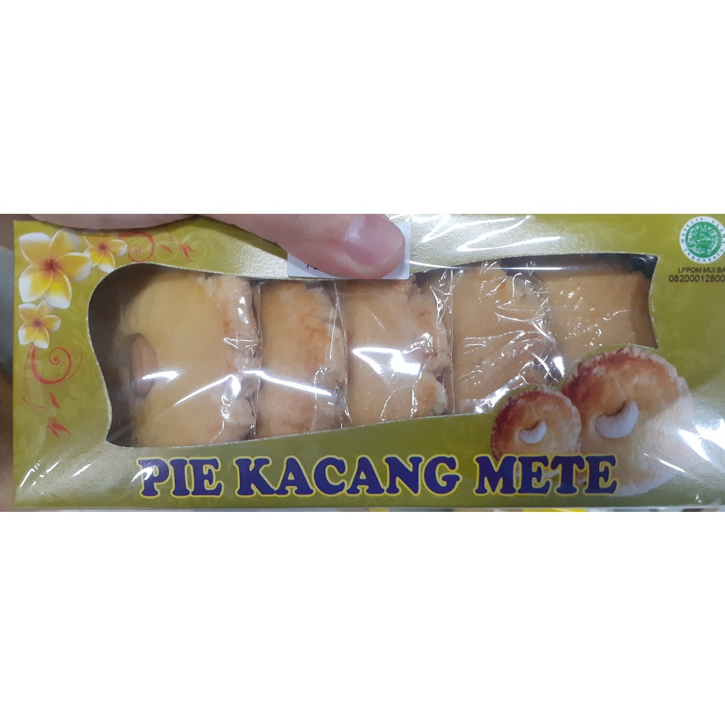 PIE KACANG METE OLEH-OLEH KHAS BALI ISI 6PCS