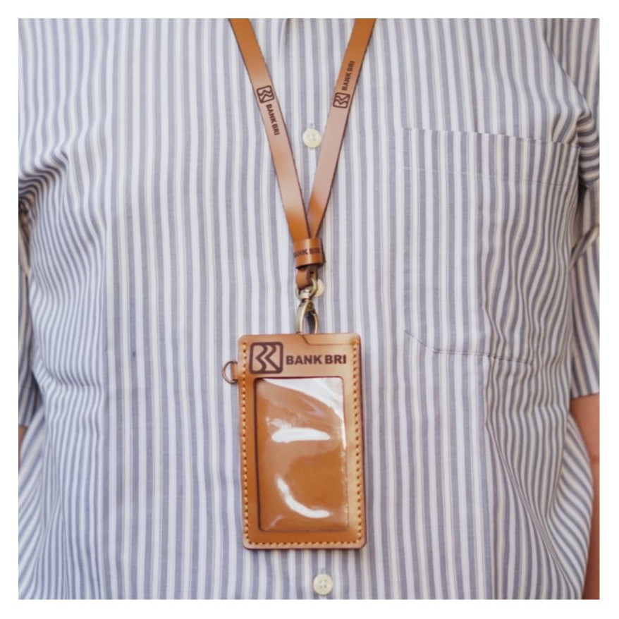 

Id Card Holder Kulit Gantung / Idcard Holder Kulit Gantung