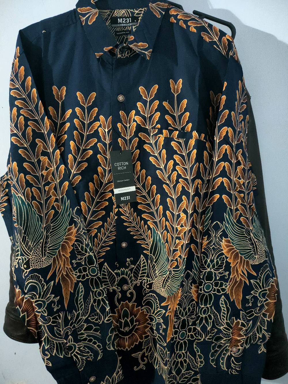 M231 Kemeja Pria Batik Panjang Navy 1721a