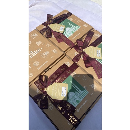 

Kareem single hampers