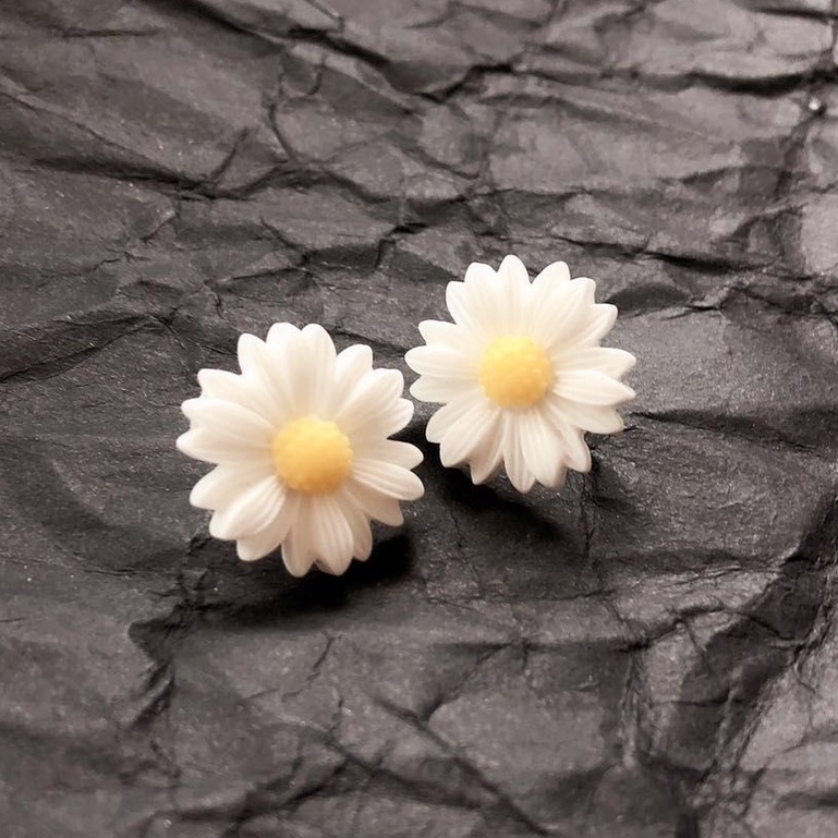 Anting Stud Desain Bunga Daisy Untuk Wanita