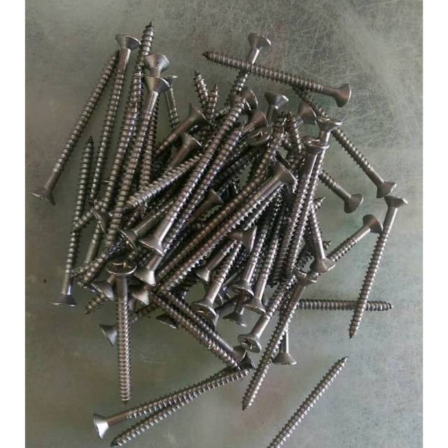 SEKRUP SKRUP KAYU 7 CM KEPALA PLUS SKRUP 3X12